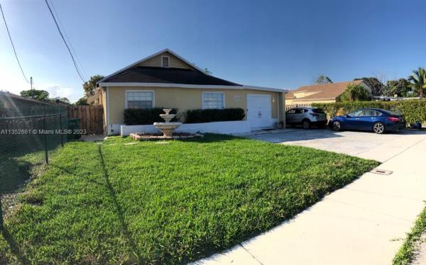 Rock Hill, 1427 SW 44th Ave, Fort Lauderdale, Florida 33317, image 1