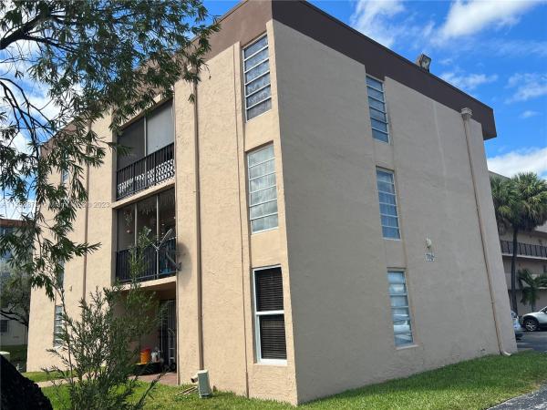Fernwoods, 702 NW 87th Ave #301, Fountainebleau, Florida 33172, image 1