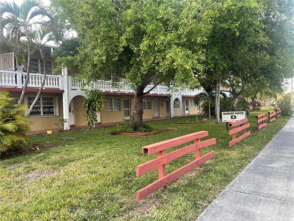 Romont South, 20330 NE 2nd Ave #8, Miami Gardens, Florida 33179, image 1