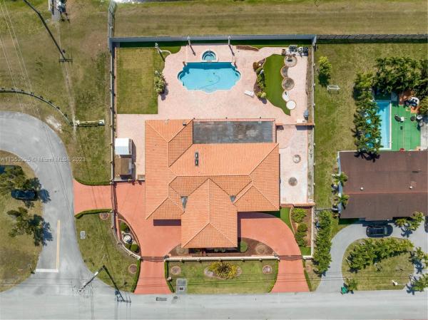 Flagler Waterway Estates, 8200 Grand Canal Dr, Fountainebleau, Florida 33144, image 1