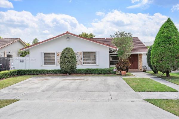13706 SW 12th St, Unincorporated Dade County, Florida 33184, image 2