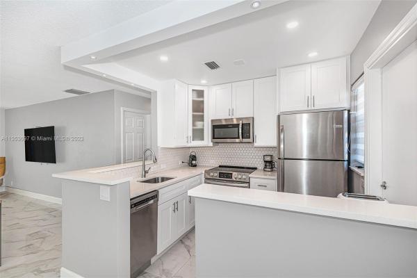 Golden Isles, 700 Layne Blvd #219, Hallandale Beach, Florida 33009, image 1
