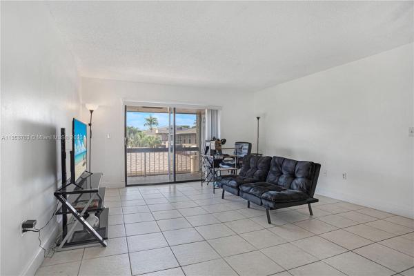 The Meadows Lake North, 13787 SW 66th St #D254, Kendale Lakes, Florida 33183, image 1