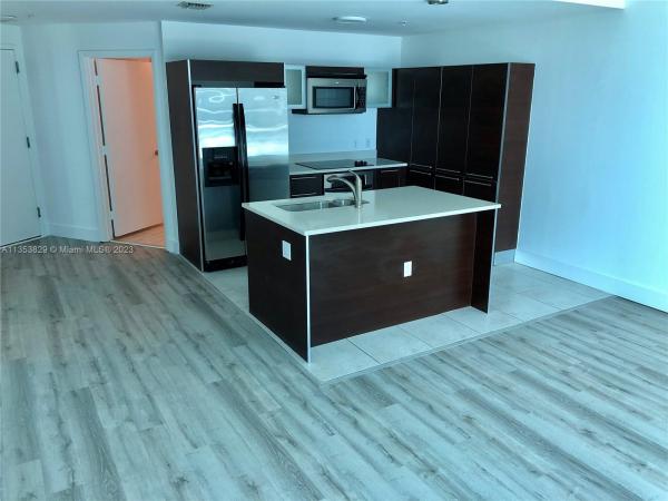 Quantum On The Bay, 1900 N Bayshore Dr #3907, Miami, Florida 33132, image 2