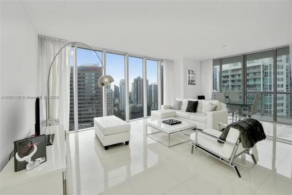 Icon Brickell Tower 3, 485 Brickell Ave #3608, Miami, Florida 33131, image 2