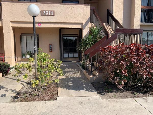 Meadowridge, 2371 SW 15th St #101, Deerfield Beach, Florida 33442, image 2