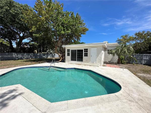 Cleveland Terrace, 1512 N 16th Ct, Hollywood, Florida 33020, image 1