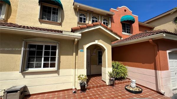 Bonita Golfview Townvillas, 6975 NW 173rd Dr #2002, Country Club, Florida 33015, image 1