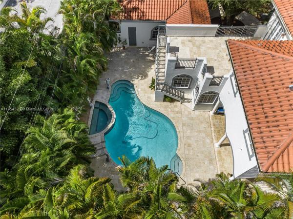 Coral Gables Country Club, 1224 Almeria Ave, Coral Gables, Florida 33134, image 2