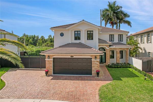 3834 SW 156th Ct, Unincorporated Dade County, Florida 33185, image 2