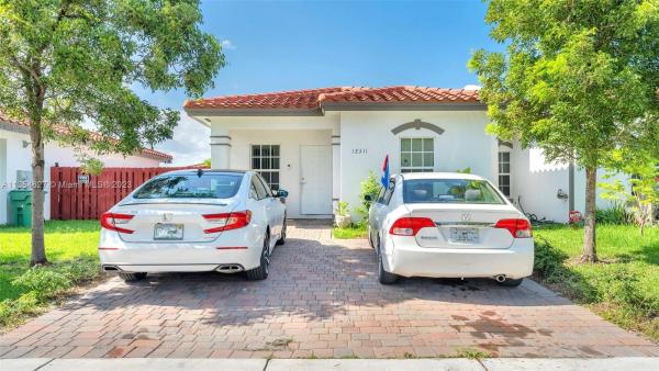 De Cayon, 12311 SW 214th Ter, Goulds, Florida 33177, image 1