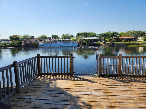 Royale Green, 12842 SW 46th Ter, Kendale Lakes, Florida 33175, image 2