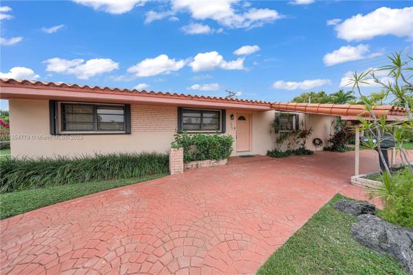 Coral Park Estates, 9000 SW 18th Ter, Westchester, Florida 33165, image 2
