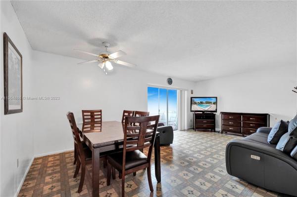 Kings Creek South, 7775 SW 86th St #F1-201, Kendall, Florida 33143, image 1