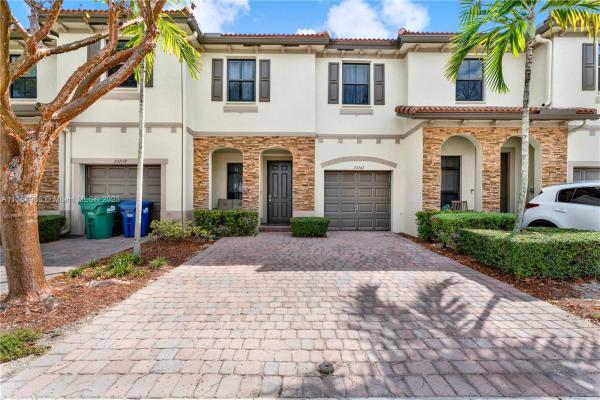 Silver Palms East, 23267 SW 113th Ct, Princeton, Florida 33032, image 2
