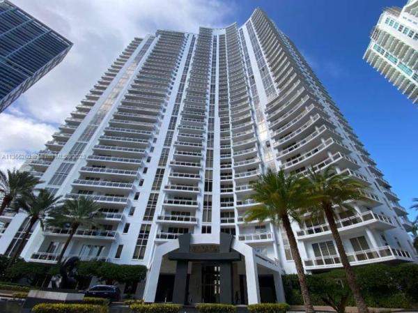 Carbonell, 901 Brickell Key Blvd #3708, Miami, Florida 33131, image 2