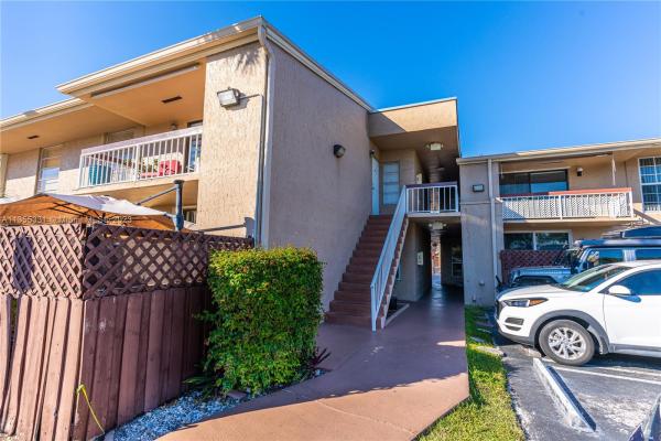 The Meadows Lake North, 13781 SW 66th St #B227, Kendale Lakes, Florida 33183, image 2