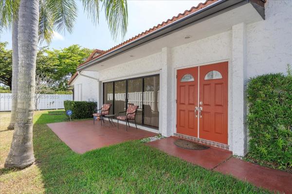 Springtree Villas, 8272 NW 36th St, Sunrise, Florida 33351, image 1