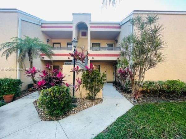 The Provinces Of Pierpointe At Pembroke Lakes, 11937 NW 11th St, Pembroke Pines, Florida 33026, image 2