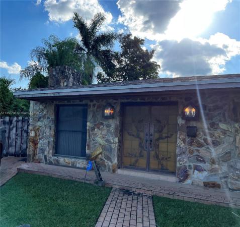 Bel Aire, 18730 SW 94th Ave, Cutler Bay, Florida 33157, image 2