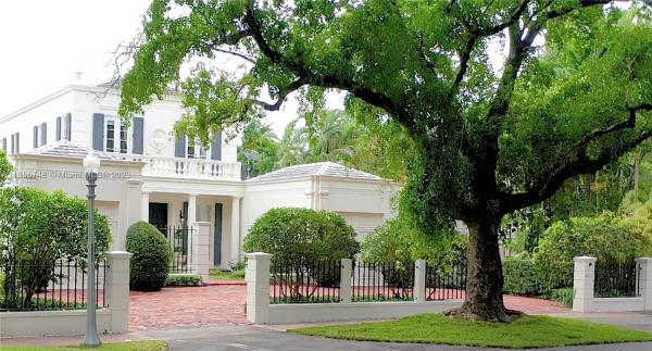 Coral Gables Country Club, 4117 Santa Maria St, Coral Gables, Florida 33146, image 1