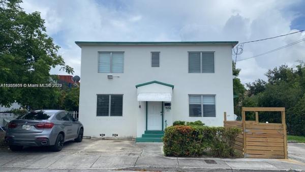 Druid Court, 534 SW 6th Ct, Miami, Florida 33130, image 1