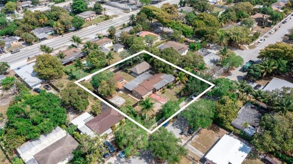 Biscayne Village Heights, 1045 NW 134th St, North Miami, Florida 33168, image 1
