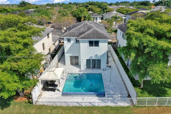 Bimini At The Oasis, 390 NE 31st Ave, Homestead, Florida 33033, image 1