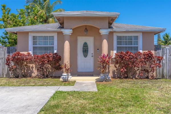 West Hollywood Trailer City, 5917 Mayo St, Hollywood, Florida 33023, image 1