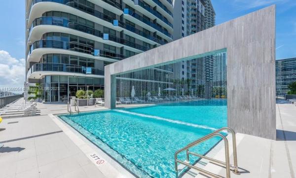 Brickell Heights East, 45 SW 9th St #4005, Miami, Florida 33130, image 2