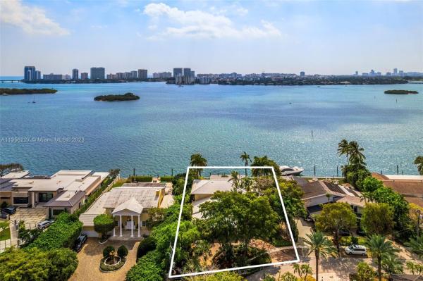 Keystone Island, 13295 Biscayne Bay Dr, North Miami, Florida 33181, image 1