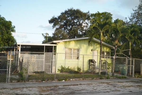 Unincorporated Dade County, Florida 33147, image 2