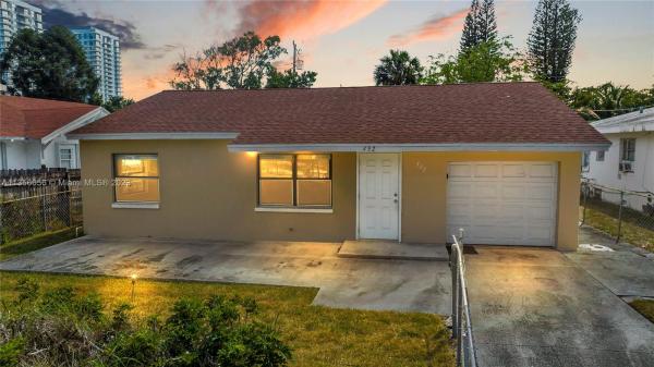 Northwood Harbor, 432 46th St, West Palm Beach, Florida 33407, image 2