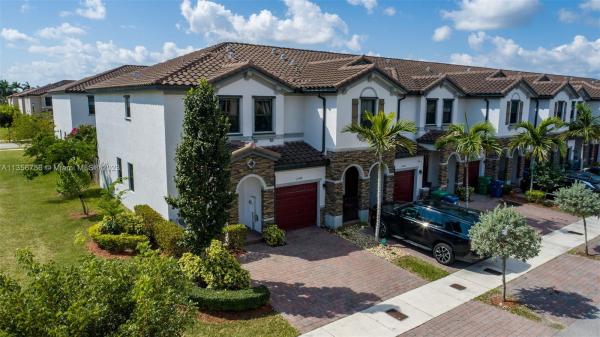 Coco Palm Estates, 11444 SW 251st St, Princeton, Florida 33032, image 1