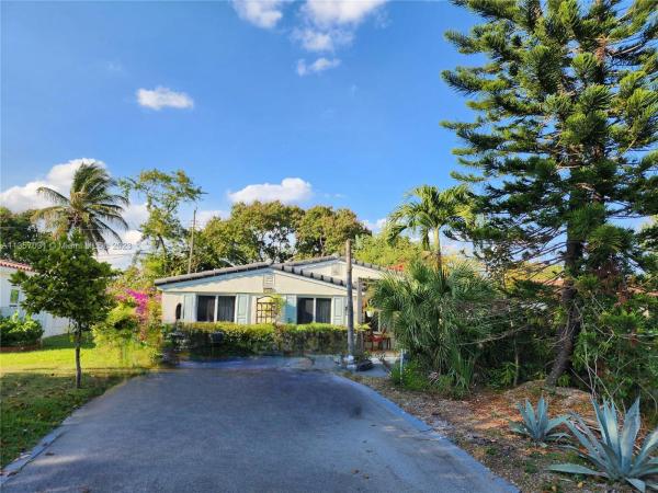 Fulford By The Sea, 1555 NE 172nd St, North Miami Beach, Florida 33162, image 2