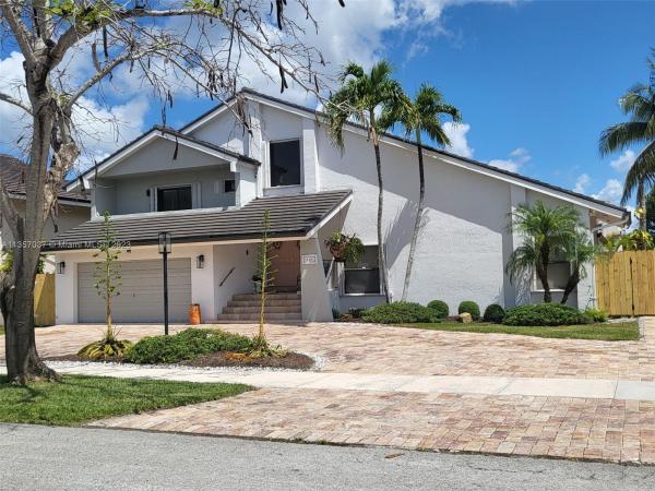 Glen Cove, 11481 SW 102nd St, Kendall, Florida 33176, image 1
