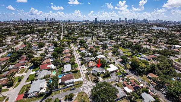 Hoppers Garden Tracts, 647 SW 5th Ct, Hallandale Beach, Florida 33009, image 1