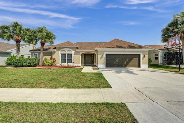 Heritage Square At Boca Winds, 22190 Appleton Dr, Boca Raton, Florida 33428, image 1