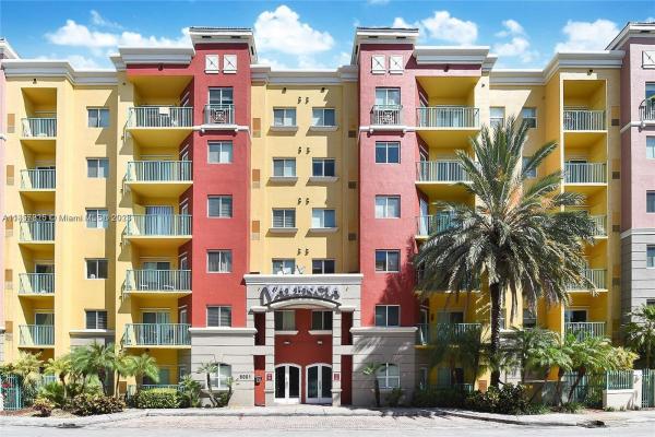 Valencia, 6001 SW 70th St #633, South Miami, Florida 33143, image 1