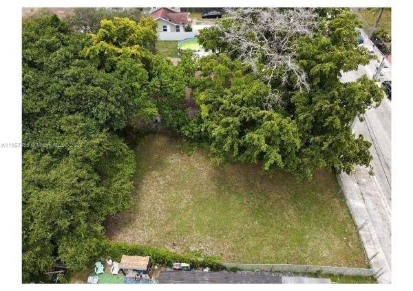Fairhaven Gardens, 1552 NW 51st Ter, Miami, Florida 33142, image 1