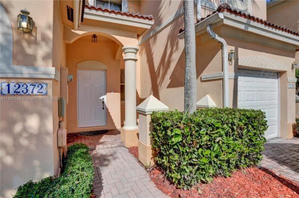 Kendall Breeze, 12372 SW 124th Ct, Three Lakes, Florida 33186, image 1
