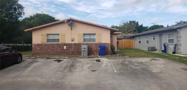Triangle, 209 NE 9th St, Pompano Beach, Florida 33060, image 1