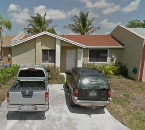 Lakes Of Acadia, 5221 NW 196 Ter #, Miami Gardens, Florida 33055, image 1