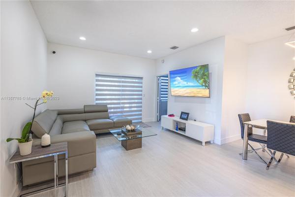 Crestwood At Carolina, 2944 Crestwood Ter #8101, Margate, Florida 33063, image 1