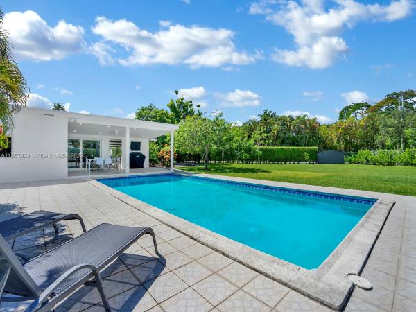 Ranch Estates, 11720 SW 87th Ave, Kendall, Florida 33176, image 2