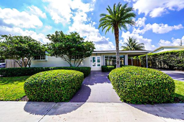 Coral Way Village, 8530 SW 27th Ter, Westchester, Florida 33155, image 2