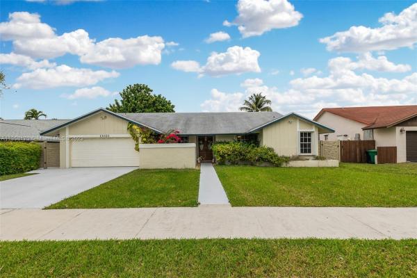 Shores Lindgren, 13021 SW 119th St, The Crossings, Florida 33186, image 1