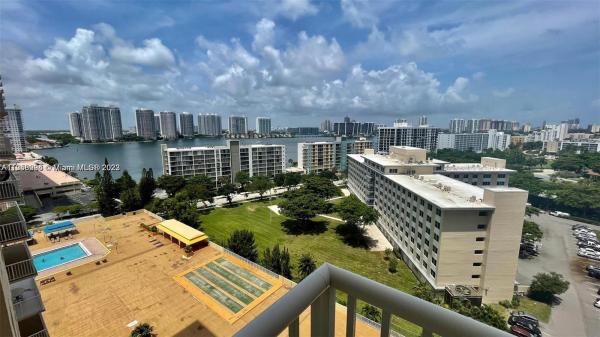 Winston Towers 400, 231 174th St #1502, Sunny Isles Beach, Florida 33160, image 1