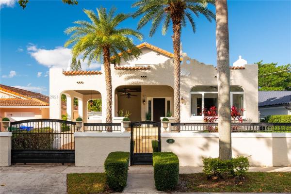 Brickell Hammock, 428 SW 23rd Rd, Miami, Florida 33129, image 1