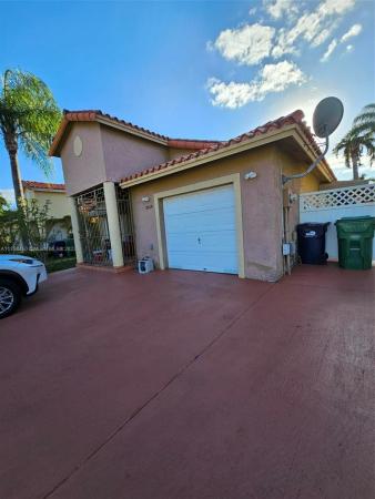 Villa Sevilla, 3614 SW 149th Pl, University Park, Florida 33185, image 2